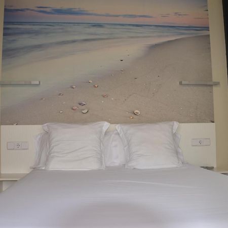 Apartamento Playa Costa Barcelona Малграт де Мар Екстериор снимка